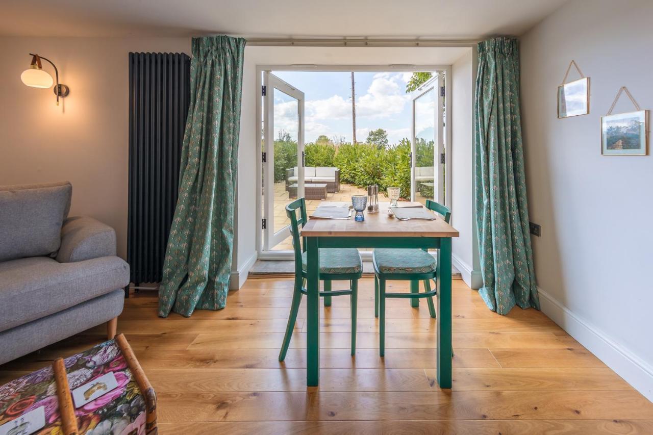 Holt Barn @ River House Гластонбери Экстерьер фото